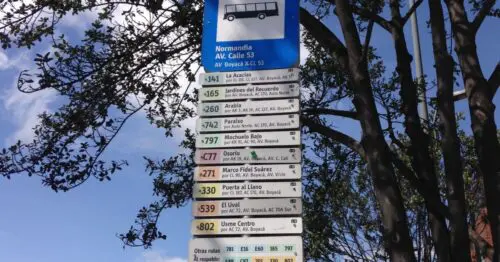 PARADERO SITP BARRIO NORMANDIA AVENIDA CALLE 53  129A05